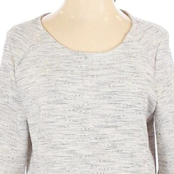 Anthropologie W5 Heather Gray Zip Back 3/4 Sleeve Pullover Fringe Sweatshirt Sm - Picture 3 of 10